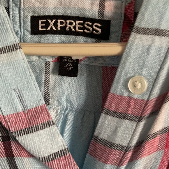 Cap Sleeve plaid top - Picture 2 of 2